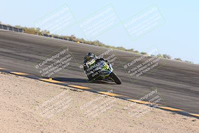 media/Nov-17-2024-CVMA (Sun) [[1fec520723]]/Race 11-Amateur Supersport Open/